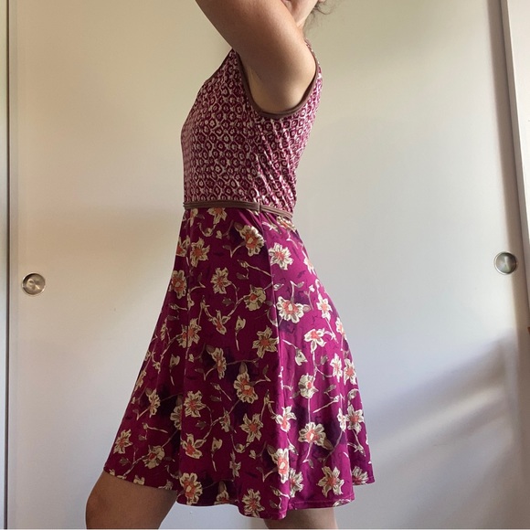 Max Studio Autumn colors sleeveless fit & flare dress - Picture 2 of 6